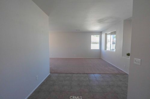 42333 Ridge View Dr, Lancaster CA 93536-7382 exterior