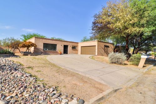 7620 Linden St, Tucson, AZ 85715-4525