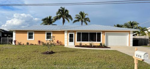 646 Degan Dr, Fort Pierce, FL 34983-2721