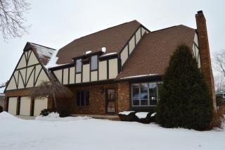 902 Bavarian Ct, Oshkosh, WI 54901-2012