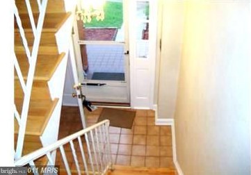 2003 Hopewood Dr, Falls Church VA  22043-1837 exterior