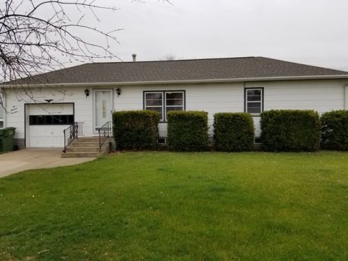 614 Saunders Ave, School Creek, NE 68979-2042