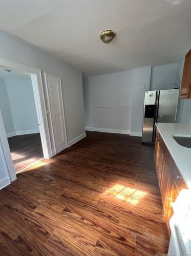 111 Spring St, Bridgeport CT  06608-1144 exterior