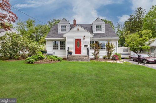 394 Franklin Ave, Princeton NJ  08540-3929 exterior