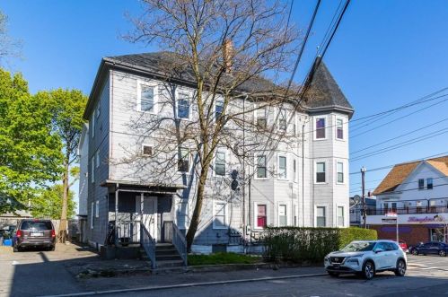 881 Atwells Ave, Providence, RI 02909-2504