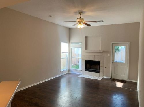 154 Meadowlark Cir, Georgetown TX  78626-4601 exterior
