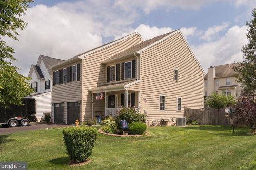 100 Adams Ln, Collegeville, PA 19426-1885