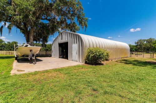 10710 Mcintosh Rd, Thonotosassa FL  33592-3945 exterior