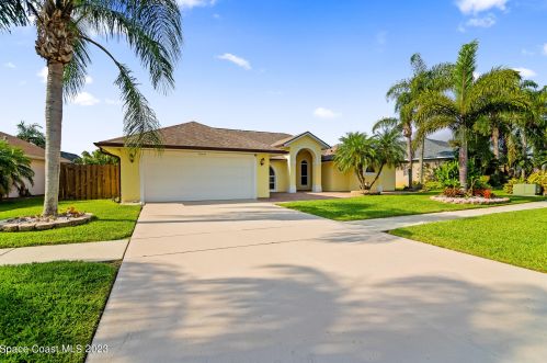 1949 Crane Creek Blvd, Melbourne, FL 32940-6832