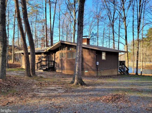 353 Land Or Dr, Ruther Glen, VA 22546-1234