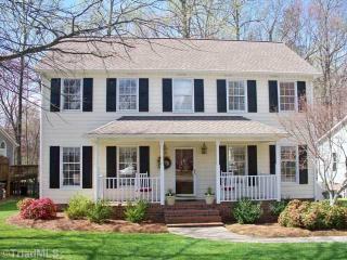 3913 Pondfield Ct, Greensboro, NC 27410-9145