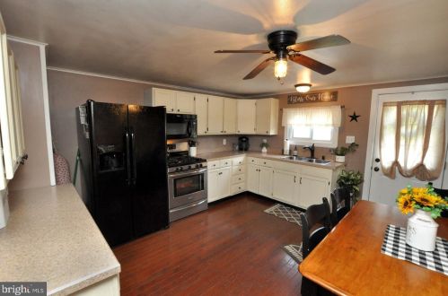 296 Ridge Rd, Browns Mills NJ  08015-4513 exterior