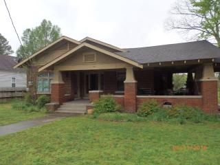 407 Gould St, Harrisburg, AR 72432-1309