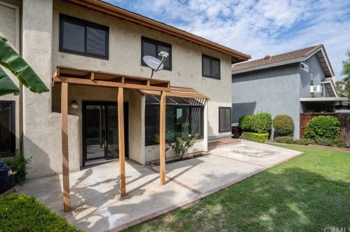 1708 Summerfield Cir, Brea, CA 92821-4337