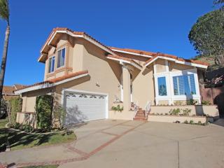 1231 Navarro Pl, Orange, CA 92869-1470