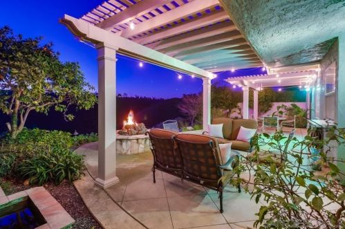 10370 Viacha Dr, San Diego CA  92124-3411 exterior