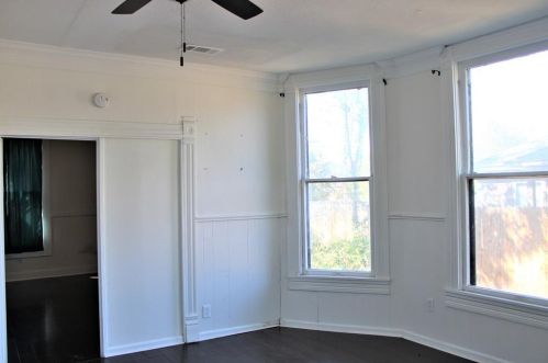 1813 Fuller St, Greenville TX  75401-3220 exterior