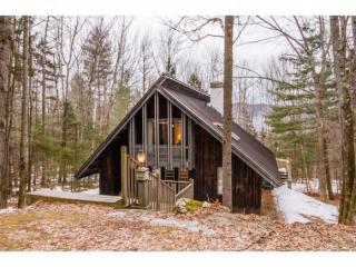 212 Falcon Loop, Rochester, VT 05767-4465