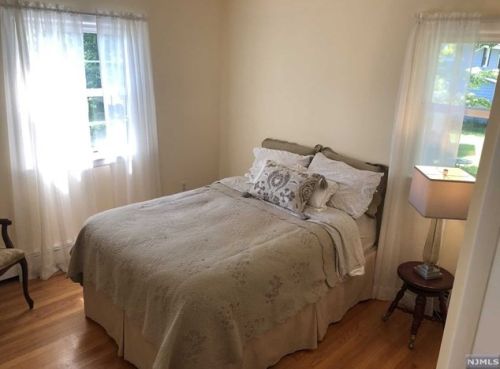 1105 Steuben Ave, N Milford NJ  07646-3264 exterior