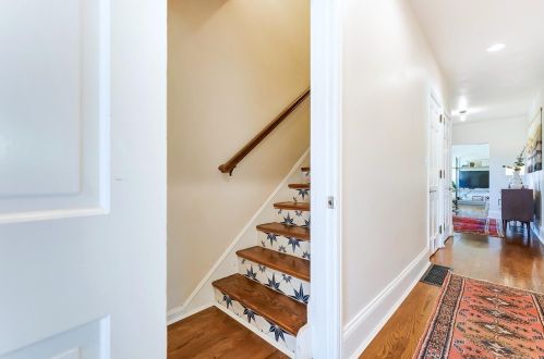 3260 Galbraith Rd, Cincinnati OH 45239-3903 exterior