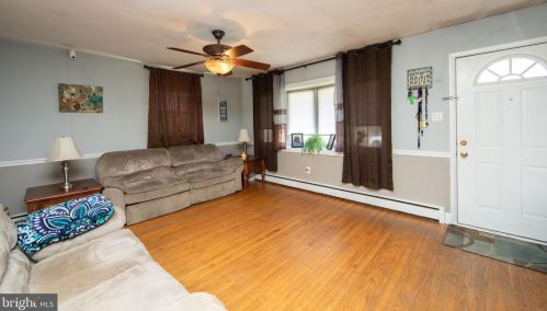 34 Broad St, Berlin Boro NJ  08009-1436 exterior