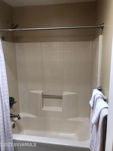 40 Pinon Dr, Sedona AZ 86336-5047 exterior