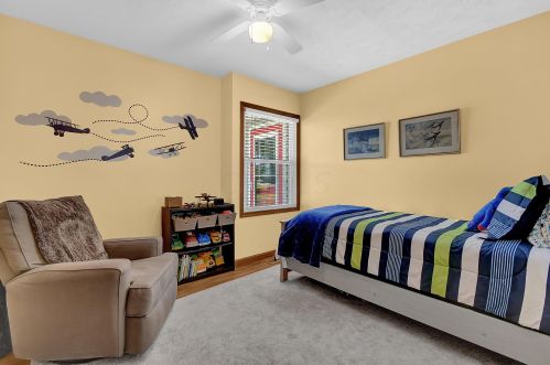 1940 Suqulak Trl, London OH  43140-8741 exterior