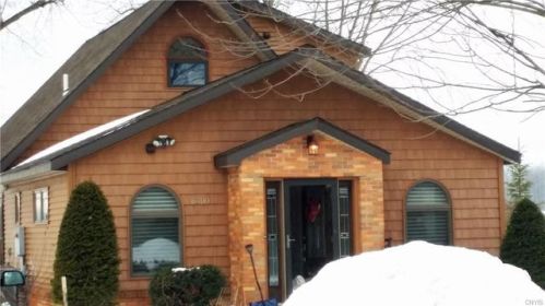 6400 Long Point Rd, Brewerton, NY 13029-9645