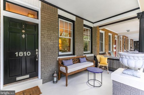 1810 Ontario Pl, Washington, DC 20009-2109