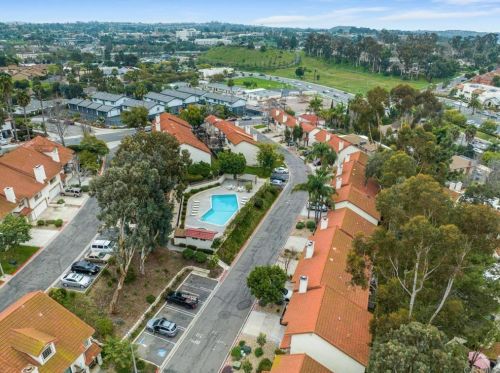 353 Windy Ln, Vista CA  92083-5766 exterior