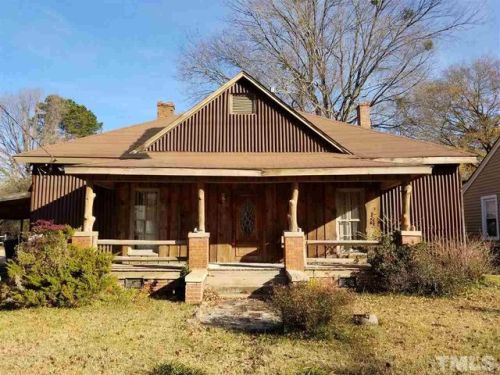 413 Caswell St, Smithfield, NC 27577-3952