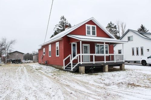 110 Hampton Ave, Hillsdale, WI 54733-9690
