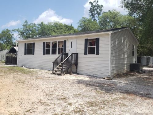 44140 Forest View Rd, Deland, FL 32720-8012