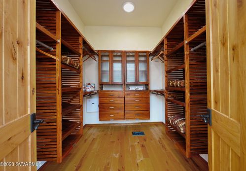 240 Crystal Sky Dr, Sedona AZ 86351-7450 exterior