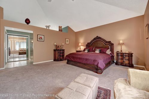 167 Ln Quinta Ct, Holmdel Village NJ  07733-2536 exterior