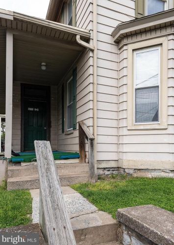 333 Spruce St, Harrisburg PA  17113-2419 exterior
