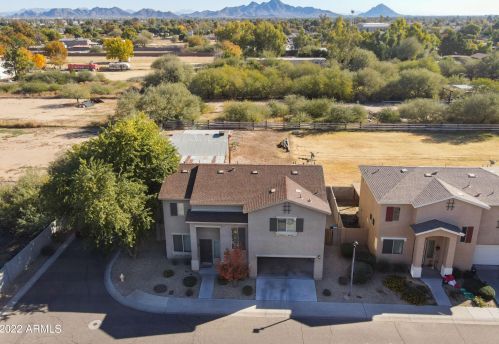 7541 30th Ave, Phoenix AZ  85051-7597 exterior