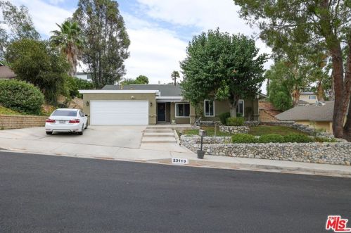 23119 Cuervo Dr, Santa Clarita, CA 91354-2221