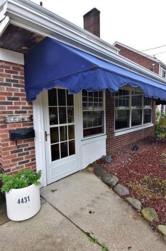 4431 Main St, Whitaker, PA 15120-3330