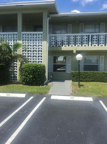 1101 Cactus Ter, Delray Beach FL 33445-6145 exterior