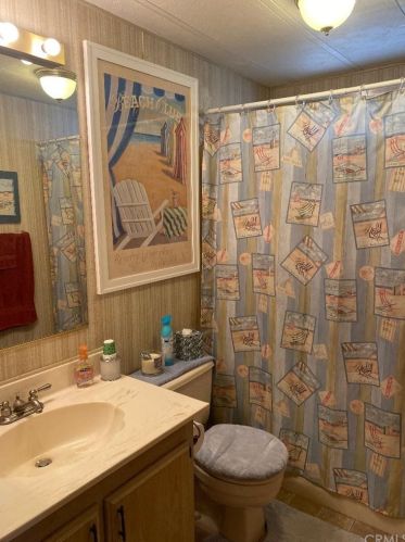 1456 Philadelphia St, Ontario CA  91761-5703 exterior