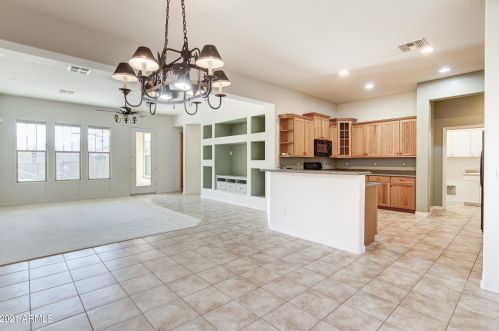 20411 Monarch Ct, Buckeye AZ  85396-7652 exterior