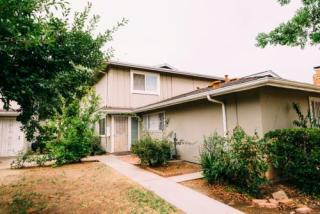 4993 Holt Ave, Fresno, CA 93705-0163