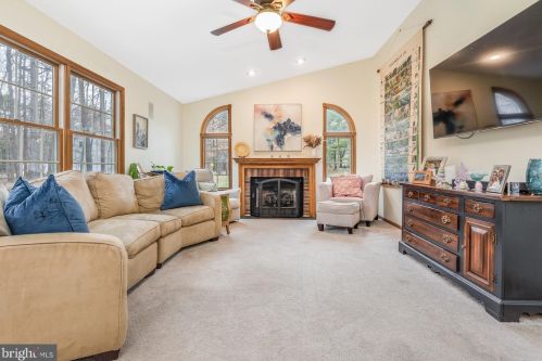 14 Woods Rd, Plumsted Township NJ  08533-2740 exterior