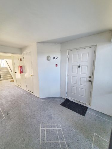 1008 Green Pine Blvd, West Palm Beach, FL 33409-7043