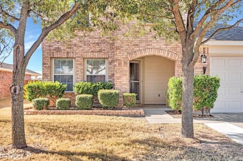 301 Broken Arrow, Krum, TX 76249-7502