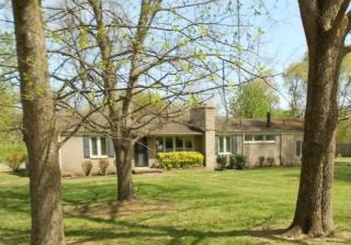 4017 Devonshire Dr, Nashville, TN 37207-1622