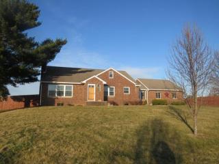4950 Royalton Rd, Lancaster, OH 43130-9546