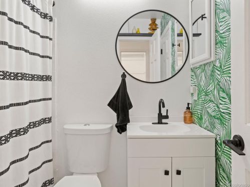 8952 Dartmouth Pl, Denver CO 80227-4525 exterior