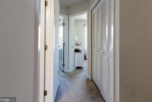 119 Nathan Dr, Riverton NJ  08077 exterior